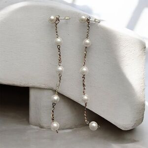 Elegant Pearl Drop Earrings